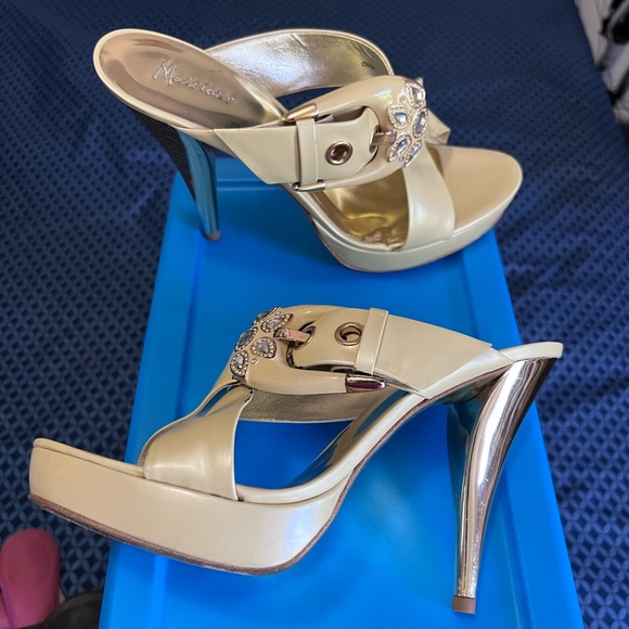 Marciano Heels - Picture 4 of 9